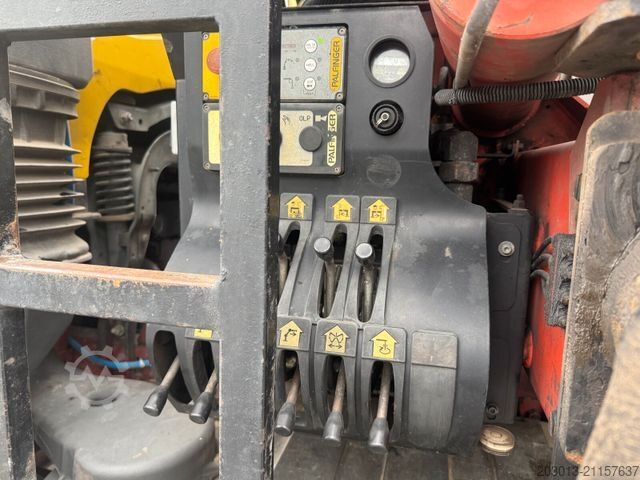 Háromirányú billenő teherautó IVECO Stralis AT260T44 6x4 Kipper Kran Pakfinger 16052