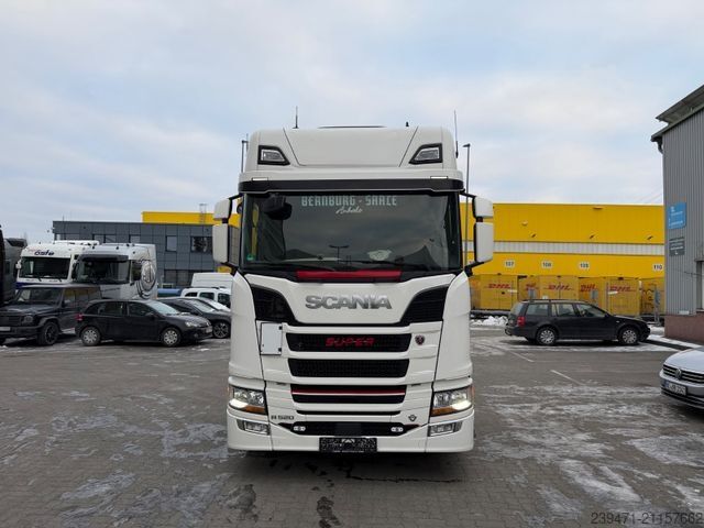 Standard nyergesvontató SCANIA R520 V8 2x Tank Retarder ACC Leder
