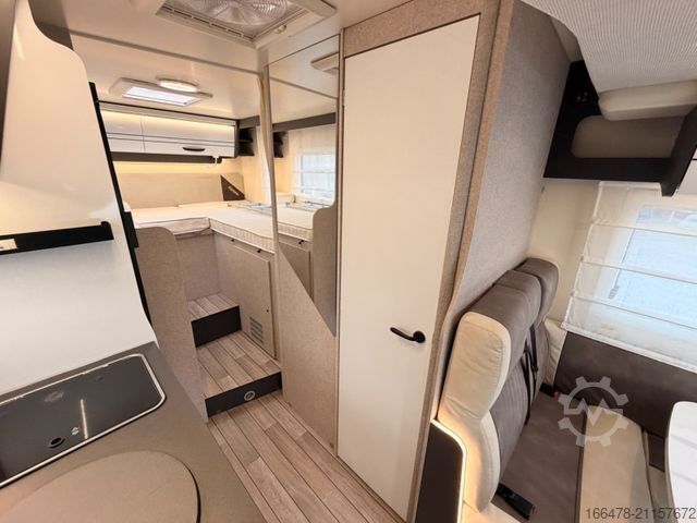 Félintegrált lakóautó FORSTER FT 699 EB *Einzelbetten-Hubbett-Automatik*