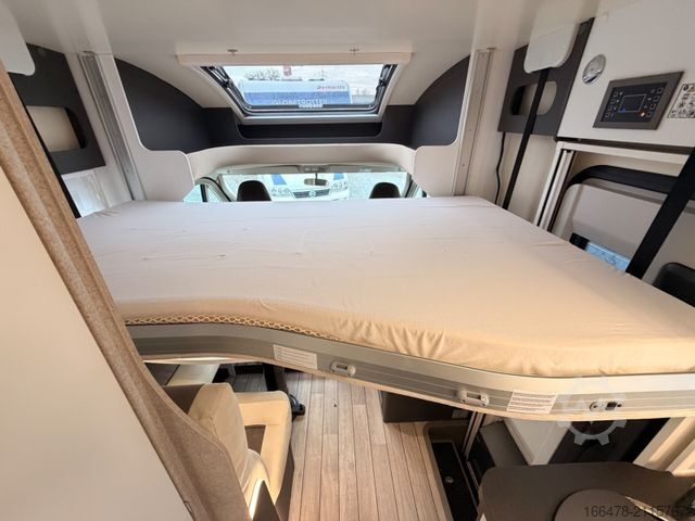 Félintegrált lakóautó FORSTER FT 699 EB *Einzelbetten-Hubbett-Automatik*