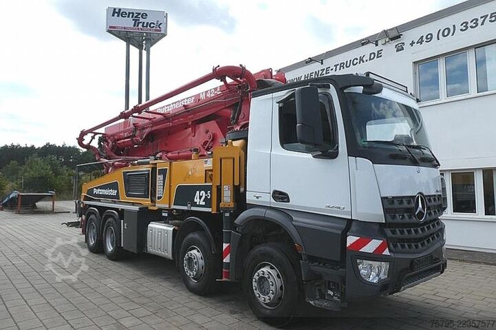 Betongpumpbil MERCEDES-BENZ Arocs 3540 8x4 Betonpumpe Putzmeister BSF 42.5 1