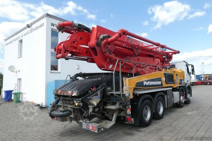 Betongpumpbil MERCEDES-BENZ Arocs 3540 8x4 Betonpumpe Putzmeister BSF 42.5 1