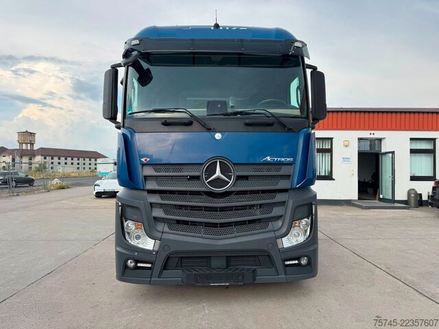 Ελκυστήρας μεγάλου όγκου MERCEDES-BENZ ACTROS 1842 * VOLUMEN * 2 X TANK * STANDKLIMA *