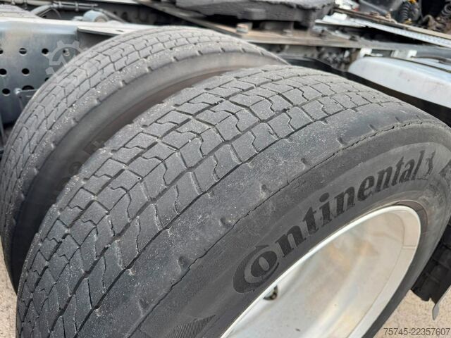 Ελκυστήρας μεγάλου όγκου MERCEDES-BENZ ACTROS 1842 * VOLUMEN * 2 X TANK * STANDKLIMA *