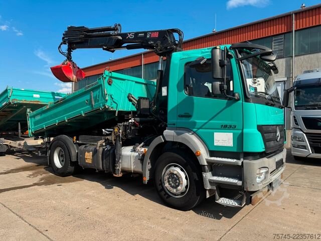 Driezijdige kipper MERCEDES-BENZ AXOR 1833*DREISETENKIPPER*HIAB KRAN 12 M*MEILLER