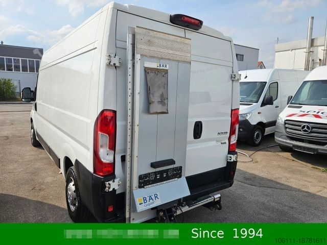 Bestelwagen PEUGEOT Boxer 335 Kasten L3H2 Pro Avantage Plus Rampe