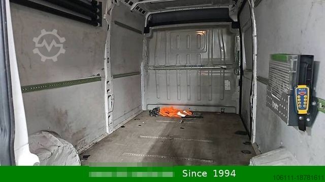 Bestelwagen PEUGEOT Boxer 335 Kasten L3H2 Pro Avantage Plus Rampe