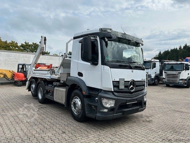 Kippers vrachtauto MERCEDES-BENZ 2543 Antos MEILLER Absetzer + Lift-Lenkachse