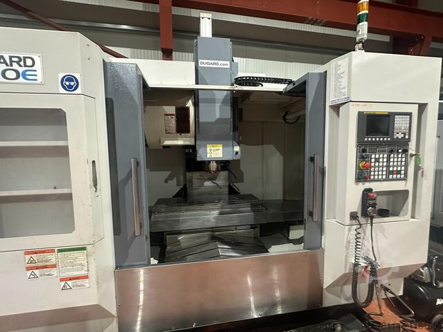 Verticale bewerkingscentrum Dugard 1000E