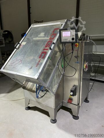 Maszyna do formowania, napełniania i pakowania worków Simionato Logic 35