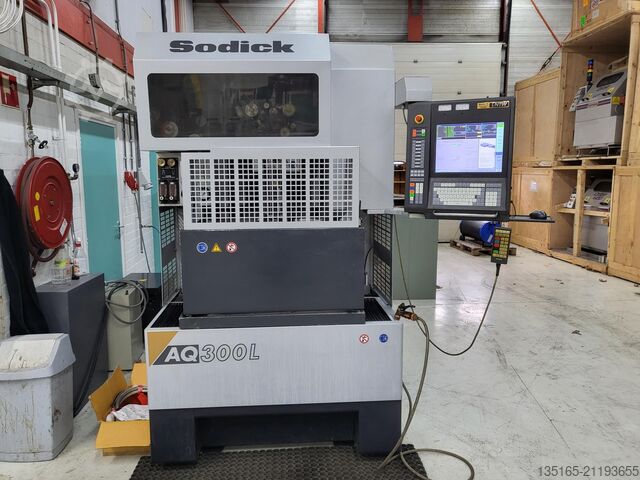 μηχάνημα συρματερης διαβρώσεως Sodick AQ 300 L