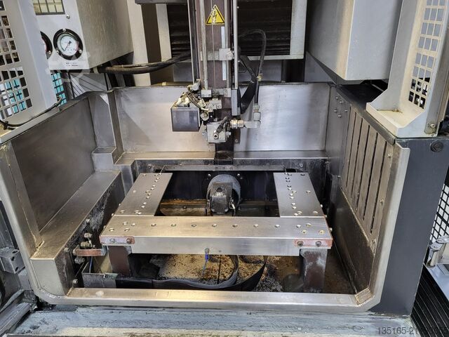 μηχάνημα συρματερης διαβρώσεως Sodick AQ 300 L