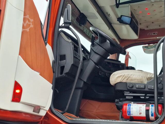 Crane truck Volvo FH 16.750 8x2*6 - Palfinger PK15002 Crane/Grua ...