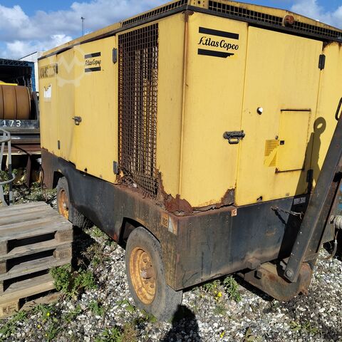 Piston compressor Atlas Copco XAHS 186