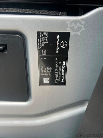 Furgone a tetto alto MERCEDES-BENZ Sprinter 315 9G-TR HOCH+LANG KLIMA 3-SITZ KAMERA