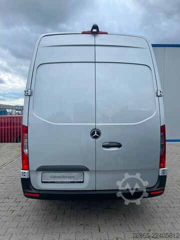 Furgone a tetto alto MERCEDES-BENZ Sprinter 315 9G-TR HOCH+LANG KLIMA 3-SITZ KAMERA