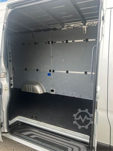Furgone a tetto alto MERCEDES-BENZ Sprinter 315 9G-TR HOCH+LANG KLIMA 3-SITZ KAMERA