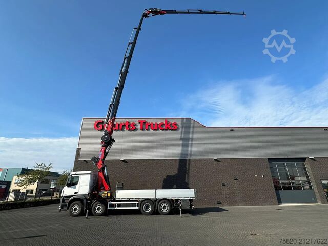 Vrachtwagen met kraan Mercedes-Benz Arocs 3251 8X2 + HMF 7020-K7 FJ 1400-K6 KRAAN/K...