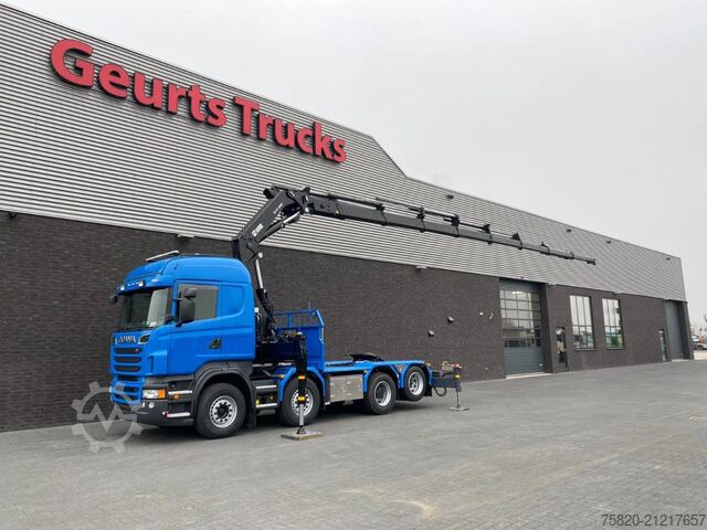 Vrachtwagen met kraan Scania R560 V8 8X2 TREKKER/BAKWAGEN + HIAB 477E-8 HIPR...