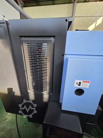Tornio CNC DN Solutions LYNX 2100LC
