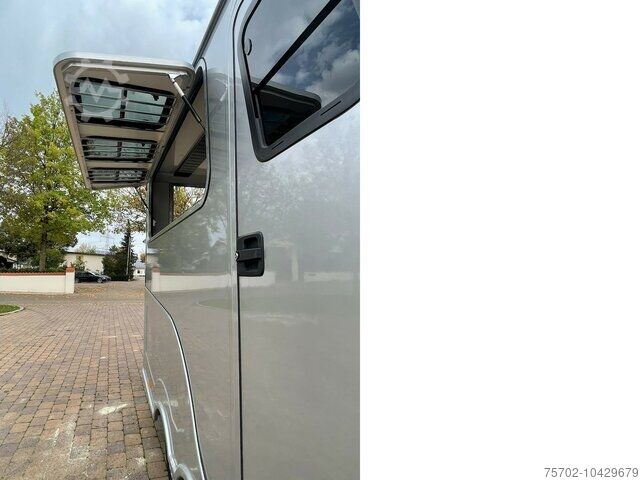 Veewagen Steinsberger 3-Pferde mit Wohnung neues Modell