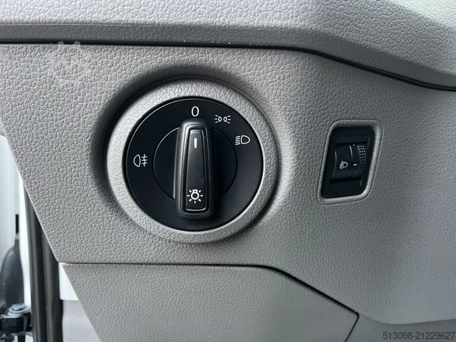 Box van VOLKSWAGEN CRAFTER KOFFER LBW+PORTALTÜR KAMERA KLIMA NAVI