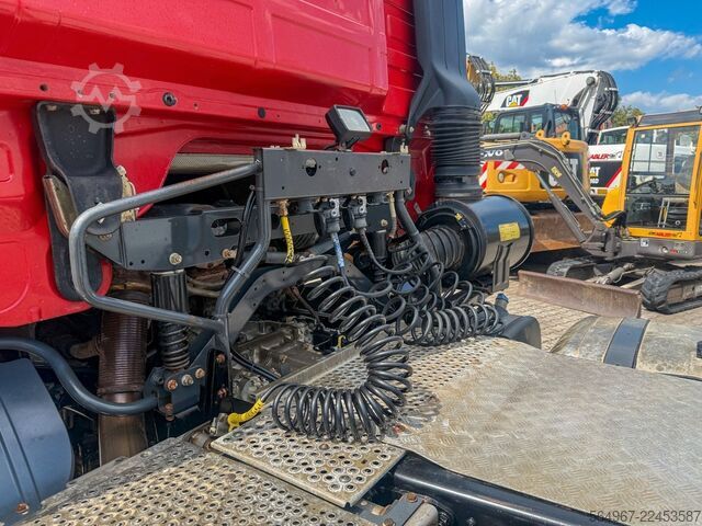 Trattore stradale standard MERCEDES-BENZ Actros 3351 MP3 V8 Kipphydr.