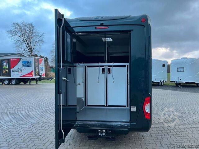 Trasportatore di bestiame RENAULT Master STX 5 Sitzer  Standard Nur 4102 KM