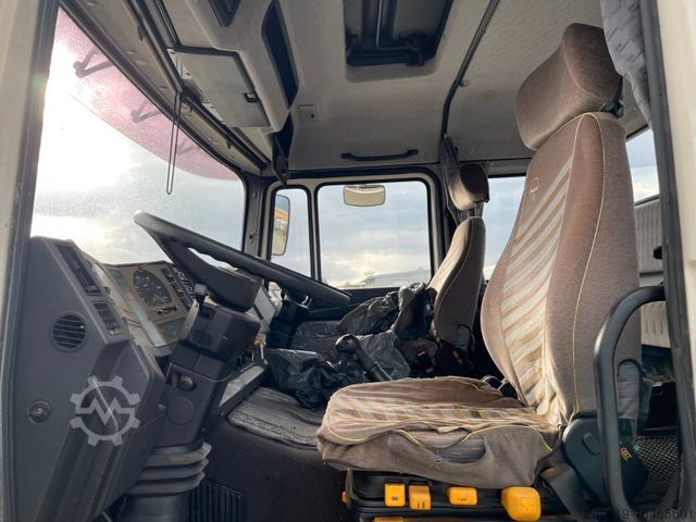 Pick-up bestelwagen MAN 18.272 4x2 Fahrschul Lkw Prtische Bj 1992