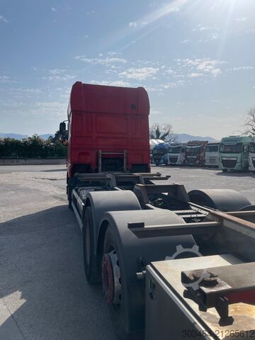 Výměnná nástavba nákladní vůz DAF XF 530 FAN 6X2 trasporto containers