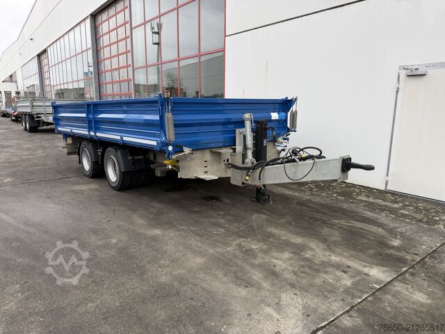 Třístranný sklápěcí přívěs  18 k  18 t Tandemkipper- Tieflader, BreitbereiftWenig Benutzt