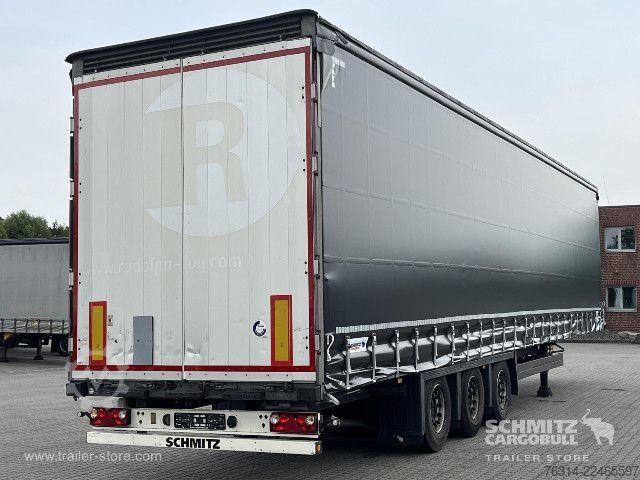 Semirimorchio con telone Schmitz Cargobull Curtainsider Mega Getränke