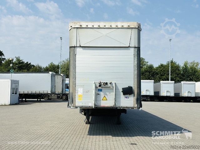 Semirimorchio con telone Schmitz Cargobull Curtainsider Mega Getränke