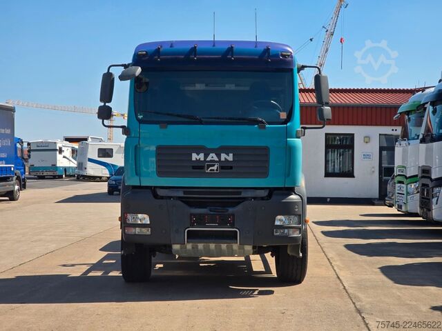Haakarm vrachtwagen MAN TGA 26.440 * ABROLLKIPPER * BLATT * KLIMA *