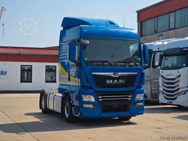 Trattore stradale standard MAN TGX 18.510 *ACC*2X TANK * RETARDER*1.HAND