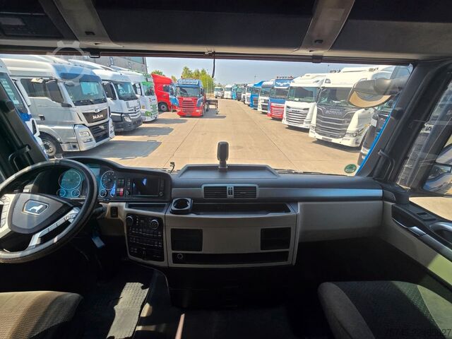 Trattore stradale standard MAN TGX 18.510 *ACC*2X TANK * RETARDER*1.HAND