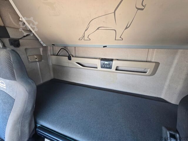 Trattore stradale standard MAN TGX 18.510 *ACC*2X TANK * RETARDER*1.HAND