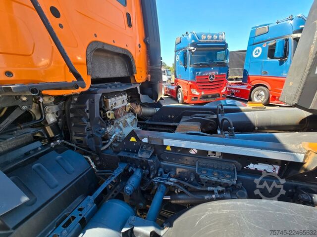 Camion scarrabile MERCEDES-BENZ AROCS 3245 * ABROLLKIPPER * VDL * BLATT *  KLIMA