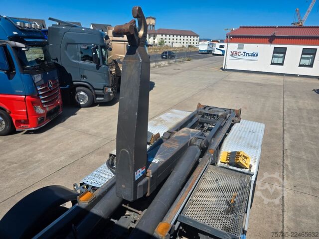 Camion scarrabile MERCEDES-BENZ AROCS 3245 * ABROLLKIPPER * VDL * BLATT *  KLIMA