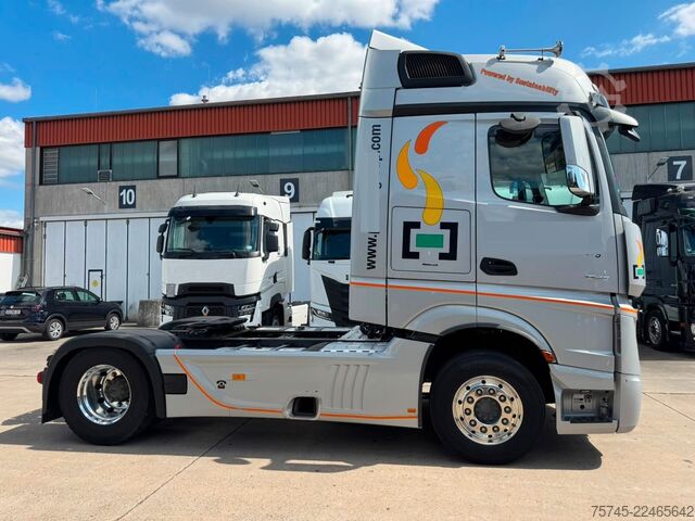 Trattore stradale standard MERCEDES-BENZ ACTROS 1846 * ADR * RETARDER * STANDKLIMA * ACC