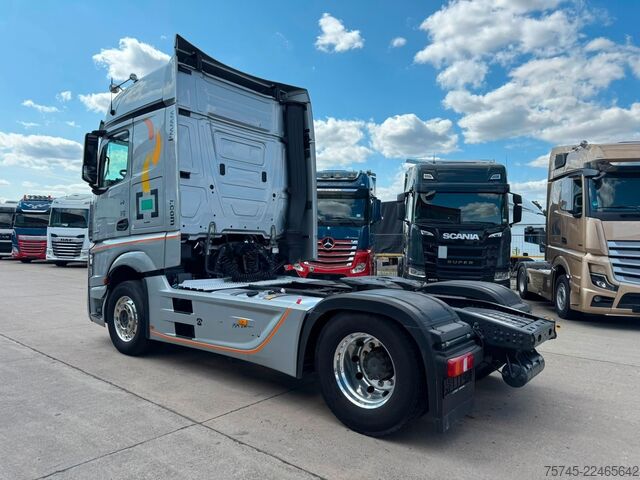 Trattore stradale standard MERCEDES-BENZ ACTROS 1846 * ADR * RETARDER * STANDKLIMA * ACC