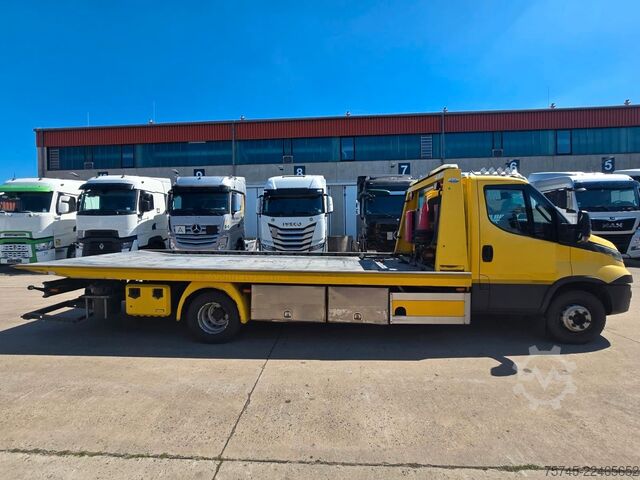 Carro attrezzi IVECO DAILY 70C18 * SCHIEBEPLATEAU * KLIMA * SPURHALTE