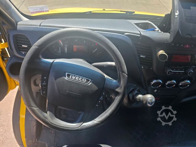Carro attrezzi IVECO DAILY 70C18 * SCHIEBEPLATEAU * KLIMA * SPURHALTE