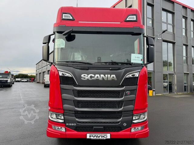 Přepravník dřeva Scania R590 6x4 Kurzholz Kran und Schemel nach Wahl