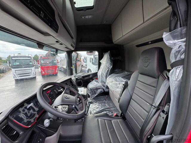 Přepravník dřeva Scania R590 6x4 Kurzholz Kran und Schemel nach Wahl