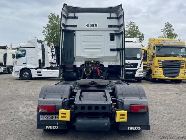 Padrão-SZM Iveco S-WAY 460 CNG,  RETARDER, ACC