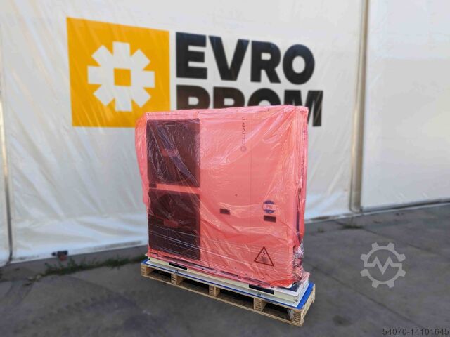 Chiller Outlet Aircooled Chiller Clivet WSAN-YMI 12.9/14.1 KW 2022 yom