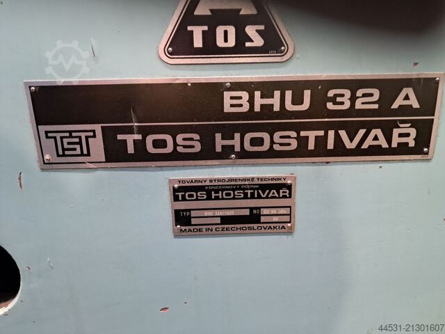 Universele rondslijpmachine TOS BHU 32 A