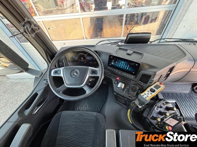 Roll-off tipper truck  Arocs 2553 HAD 300TEC+JIB L