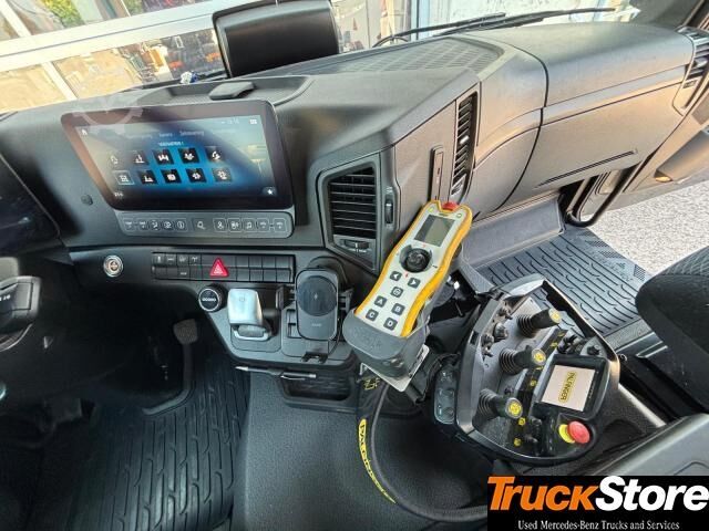 Roll-off tipper truck  Arocs 2553 HAD 300TEC+JIB L